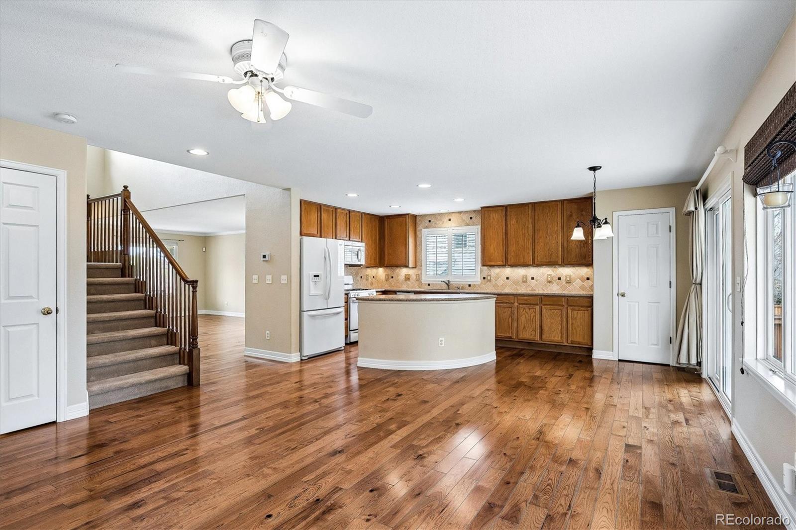 MLS Image #12 for 6299  shannon trail,highlands ranch, Colorado