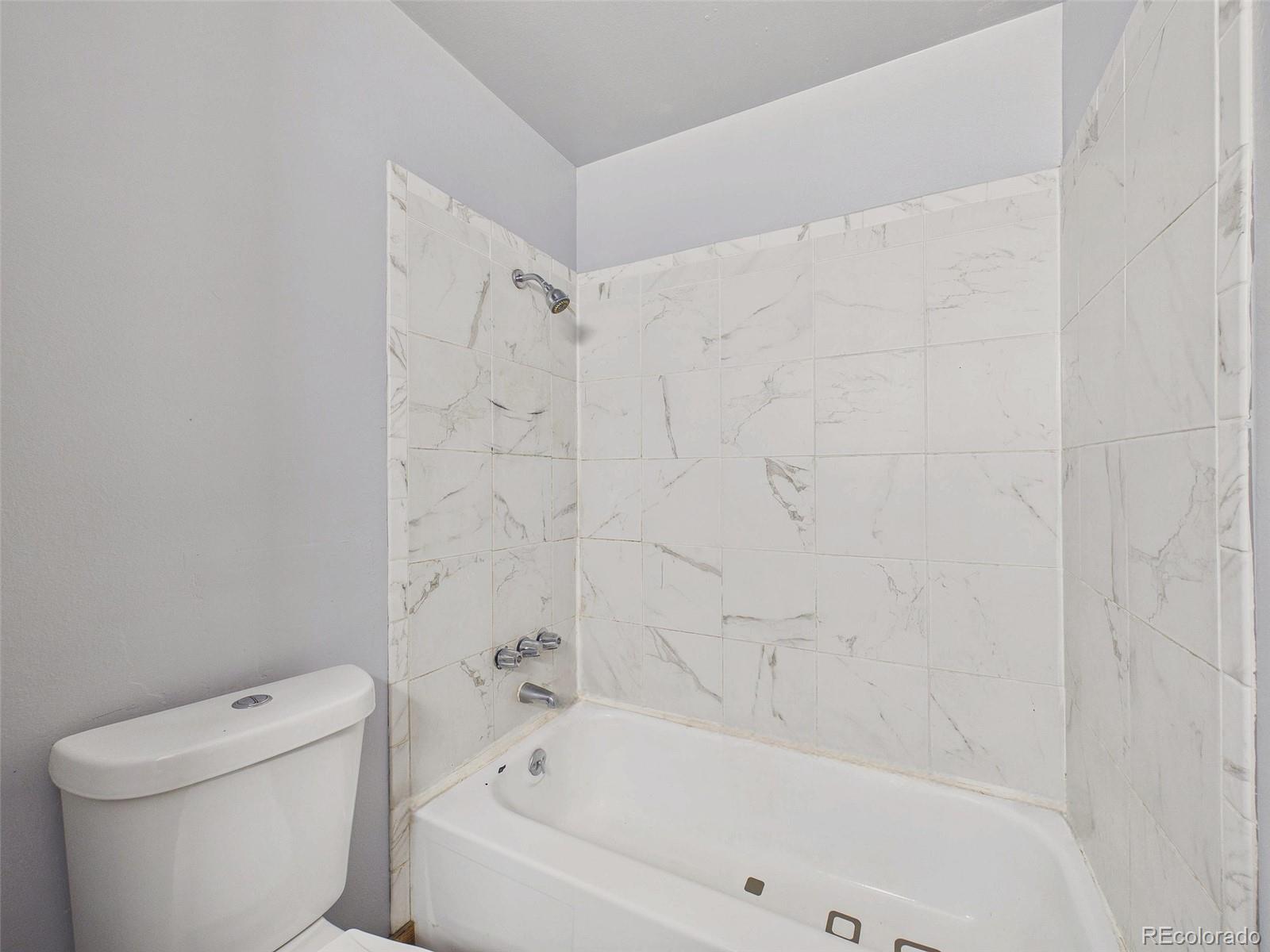 MLS Image #10 for 429 e bate avenue,byers, Colorado