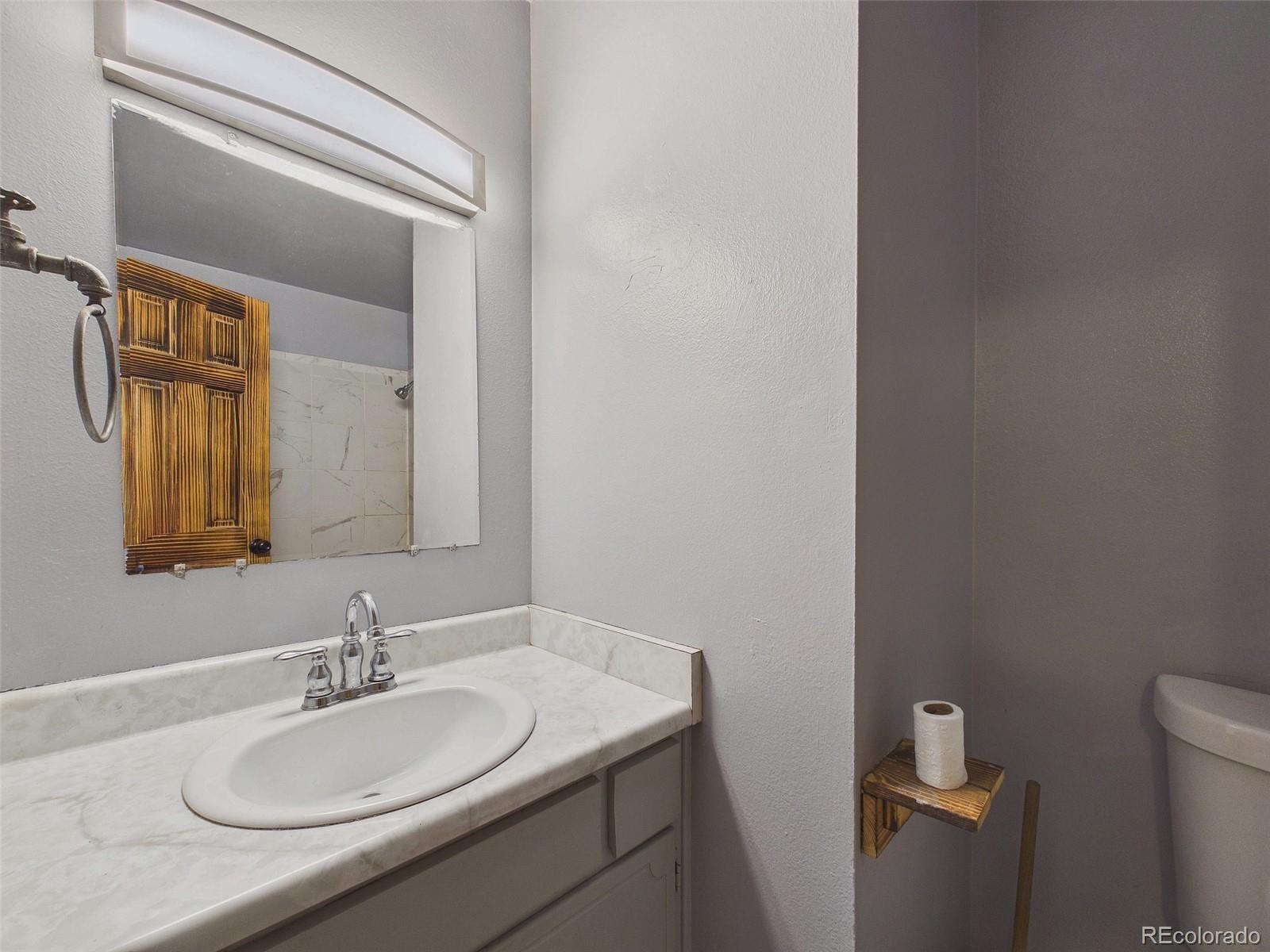 MLS Image #11 for 429 e bate avenue,byers, Colorado