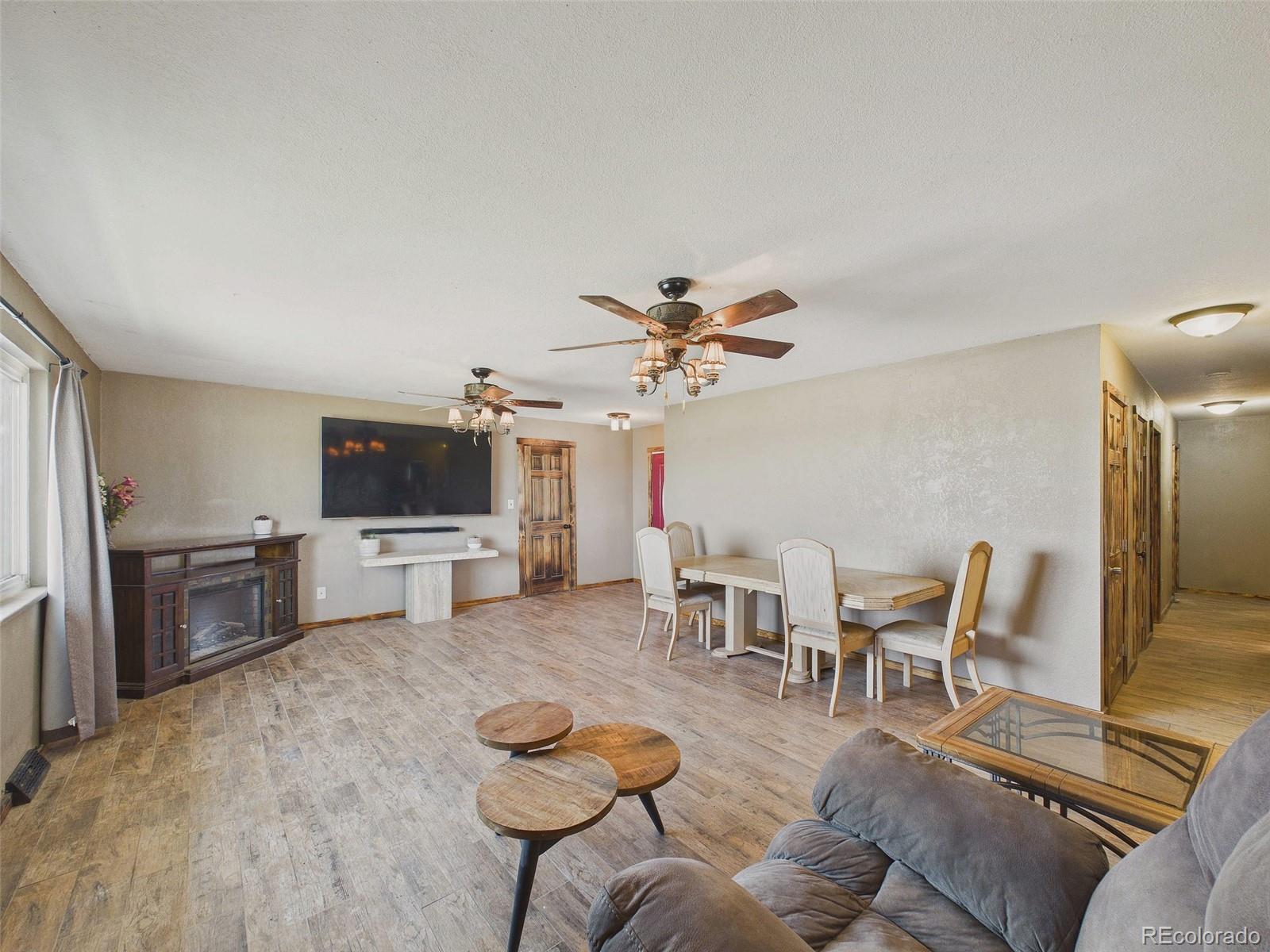 MLS Image #4 for 429 e bate avenue,byers, Colorado