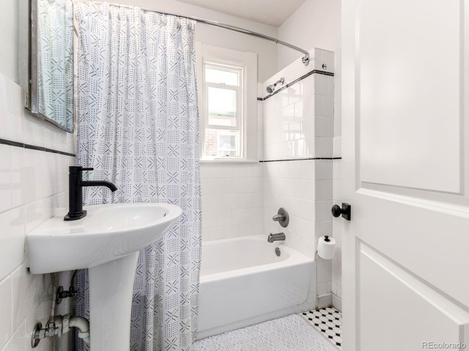 MLS Image #12 for 3515 w 49th avenue,denver, Colorado