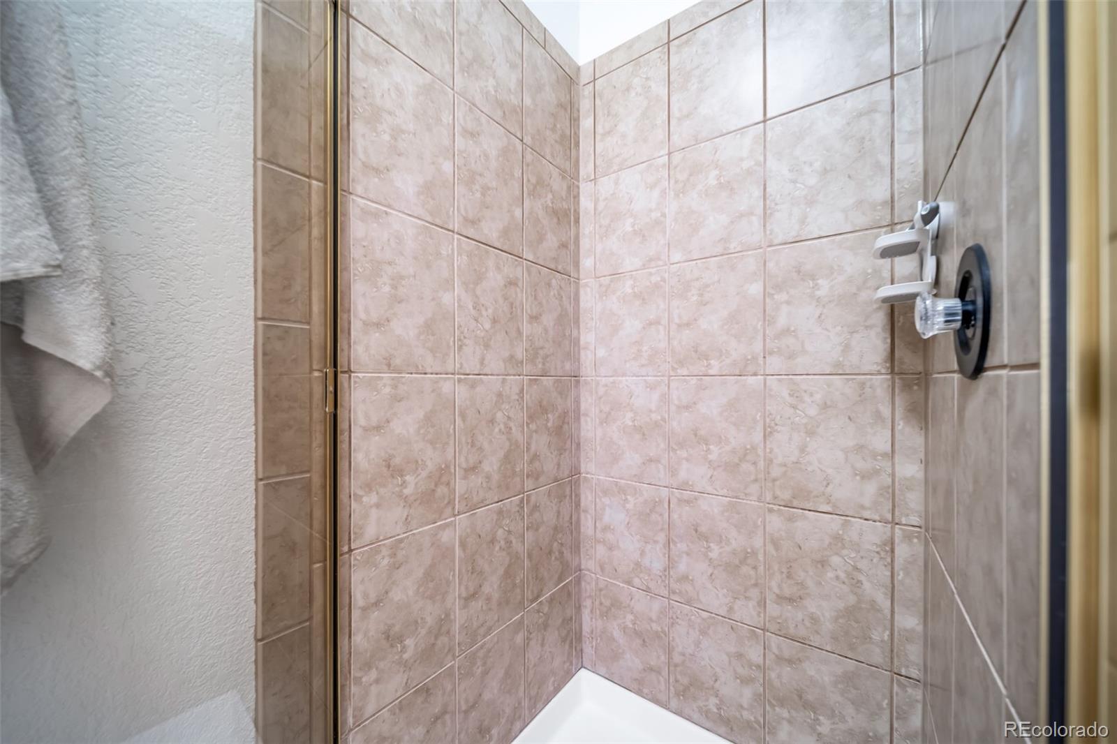 MLS Image #18 for 8336 w canyon place,littleton, Colorado