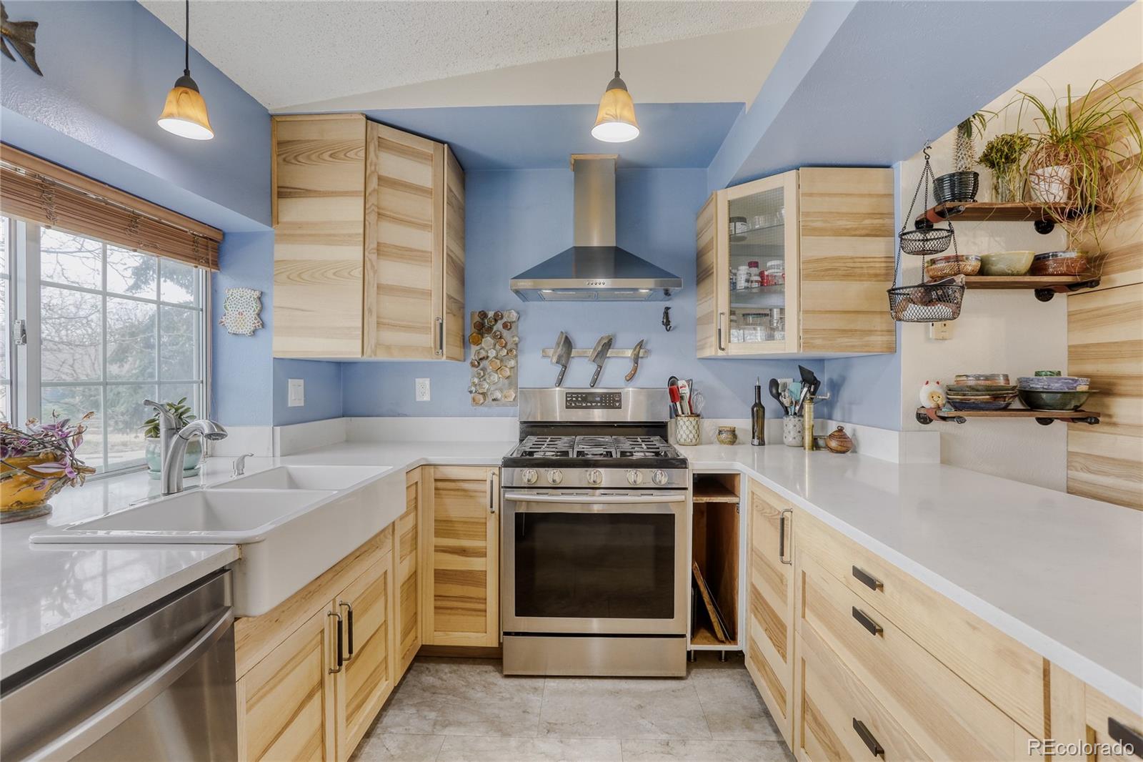 MLS Image #8 for 2201  22nd avenue,longmont, Colorado