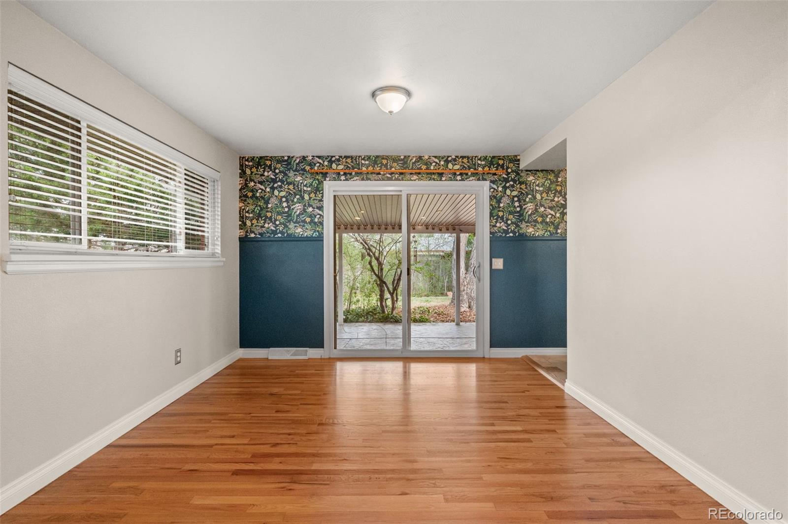 MLS Image #10 for 3260 s fulton court,denver, Colorado