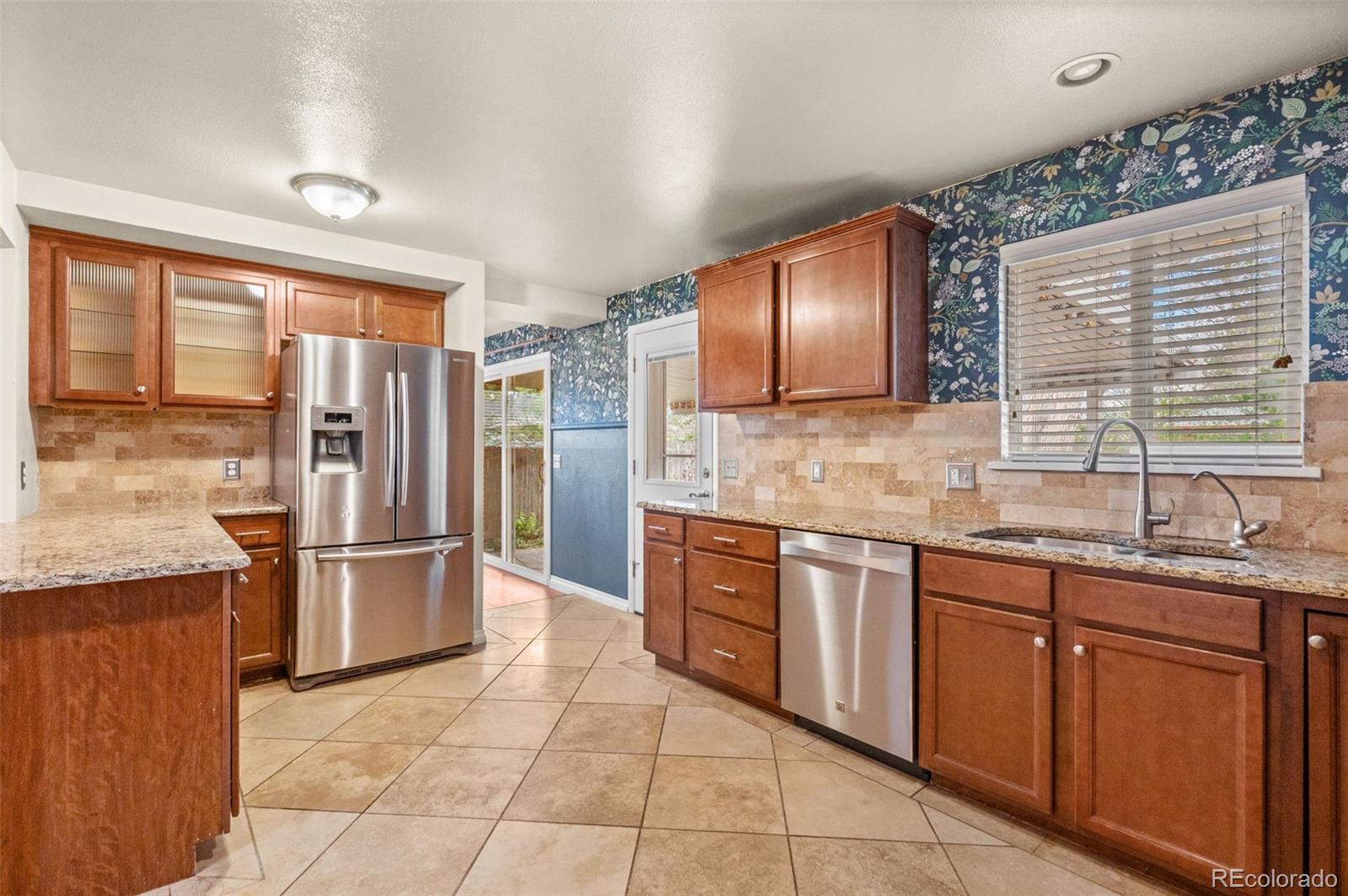 MLS Image #17 for 3260 s fulton court,denver, Colorado