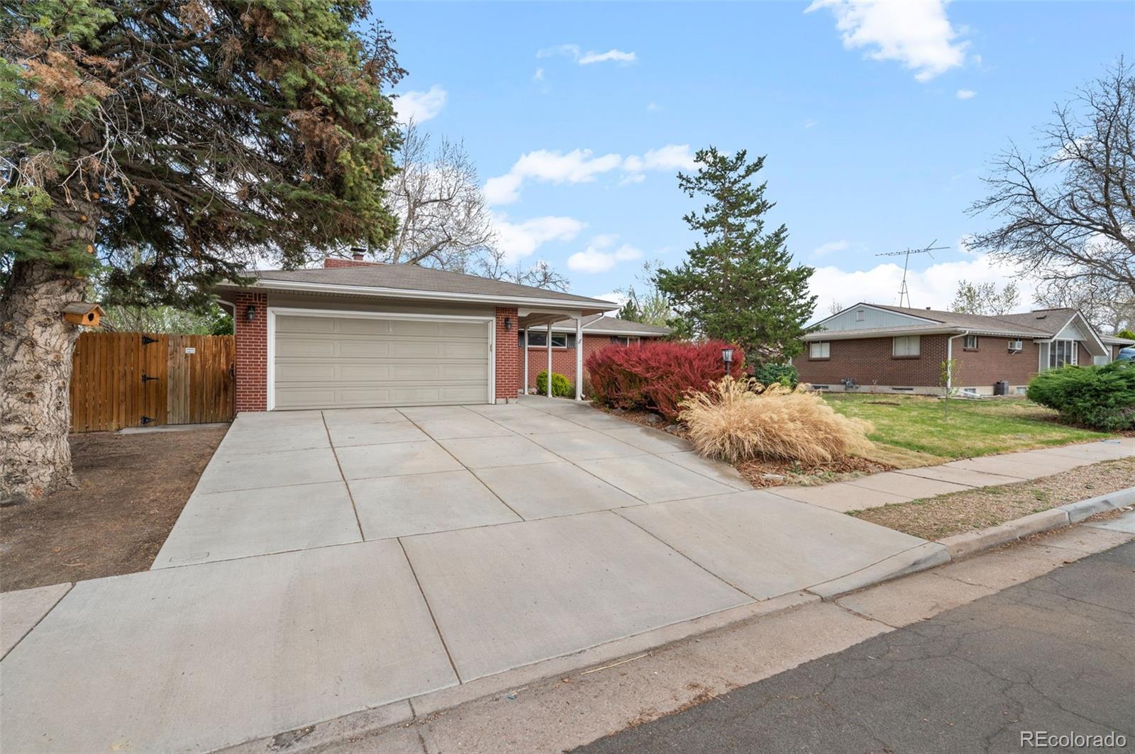 MLS Image #2 for 3260 s fulton court,denver, Colorado