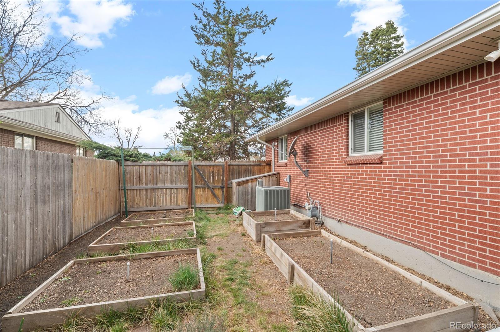 MLS Image #40 for 3260 s fulton court,denver, Colorado
