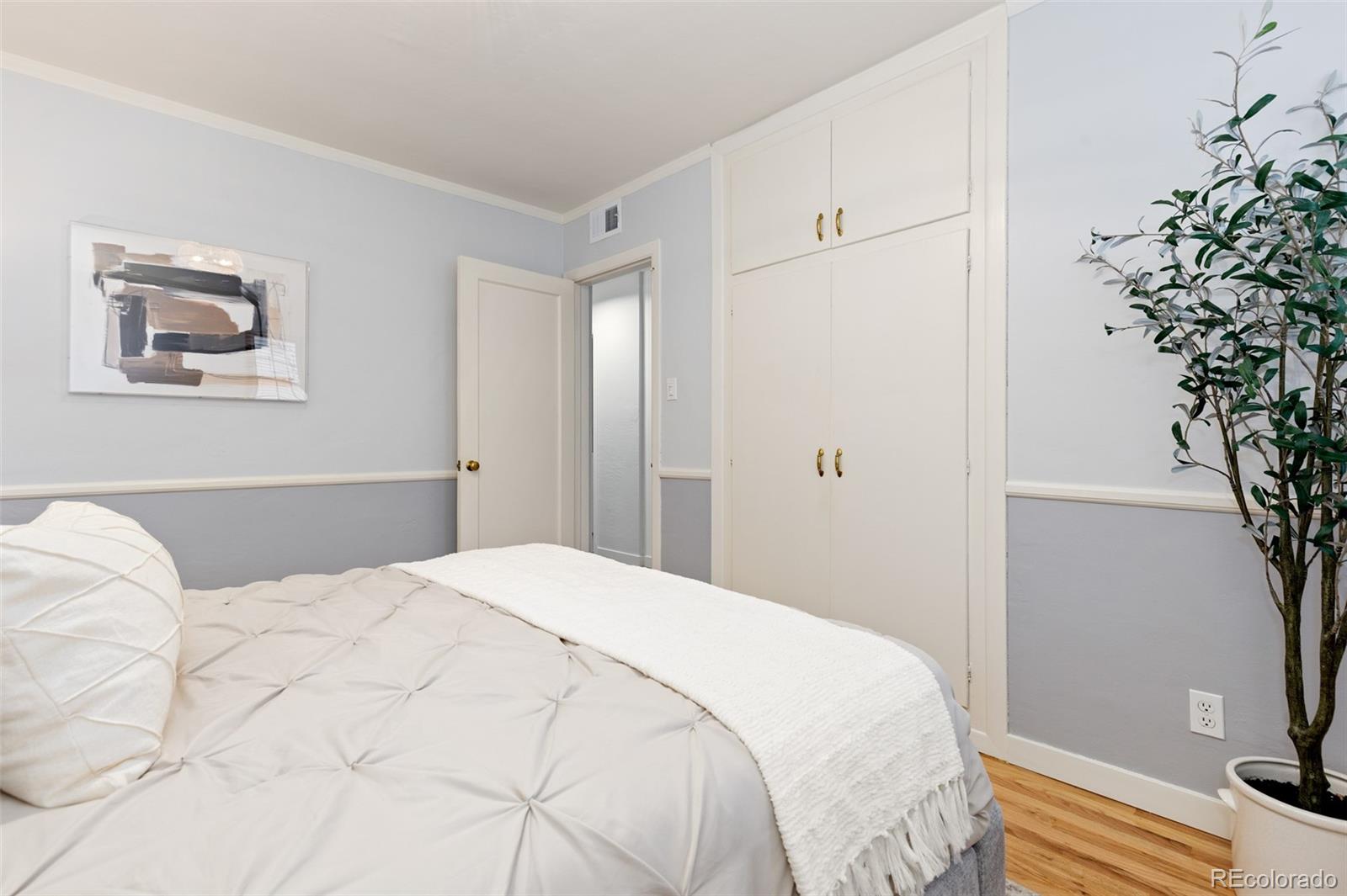 MLS Image #14 for 1629 s mabry way,denver, Colorado