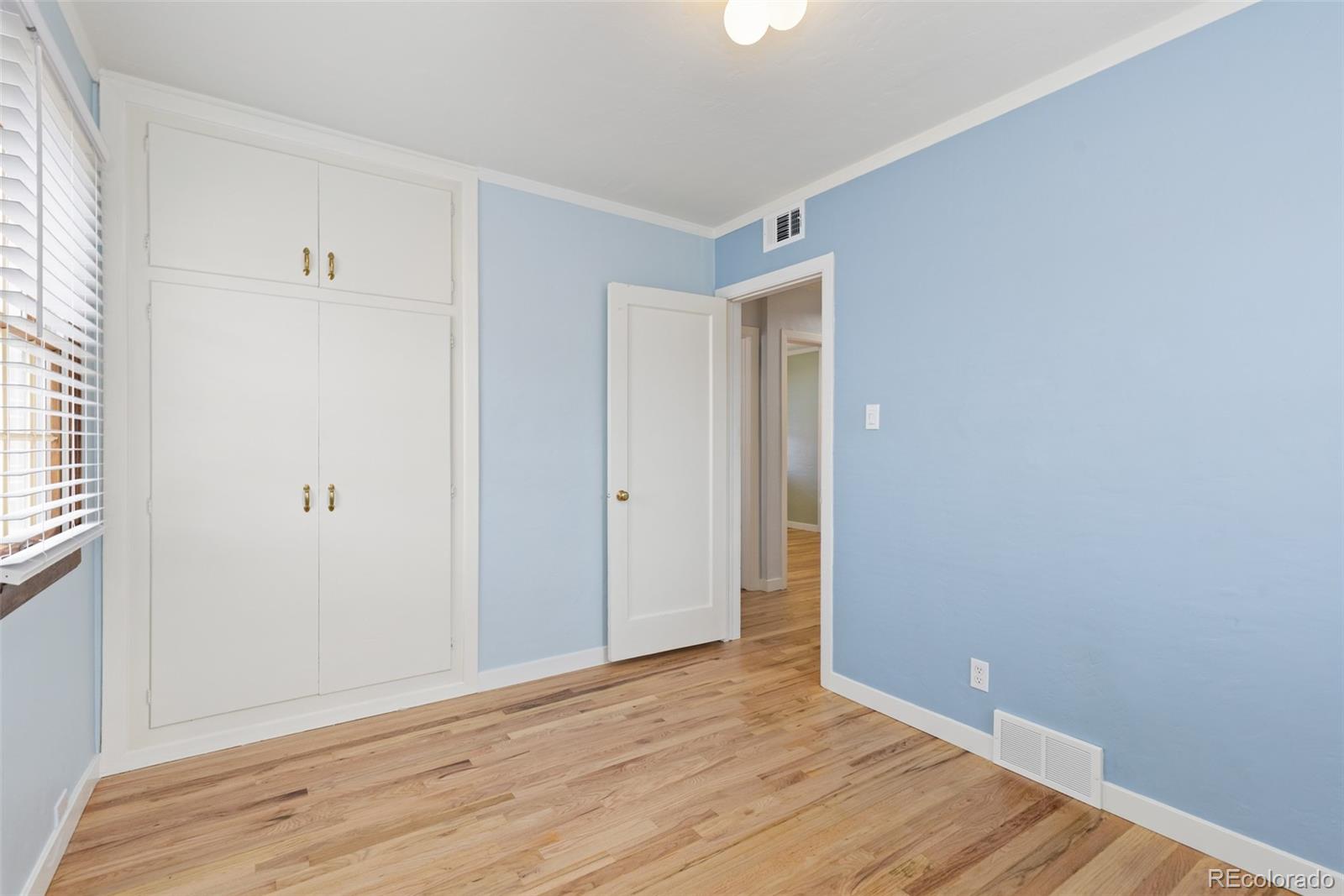 MLS Image #18 for 1629 s mabry way,denver, Colorado