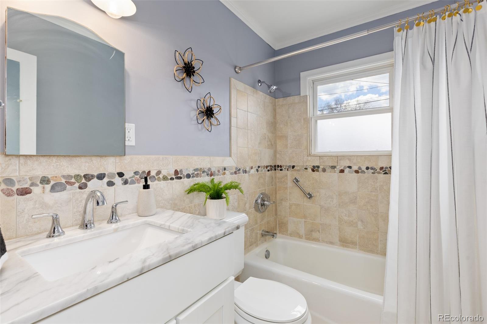 MLS Image #20 for 1629 s mabry way,denver, Colorado