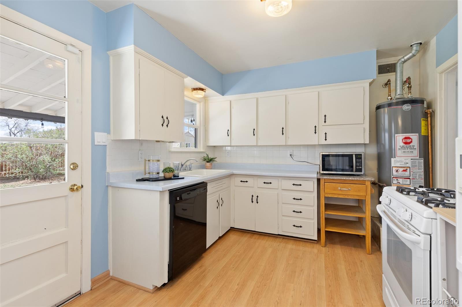 MLS Image #27 for 1629 s mabry way,denver, Colorado