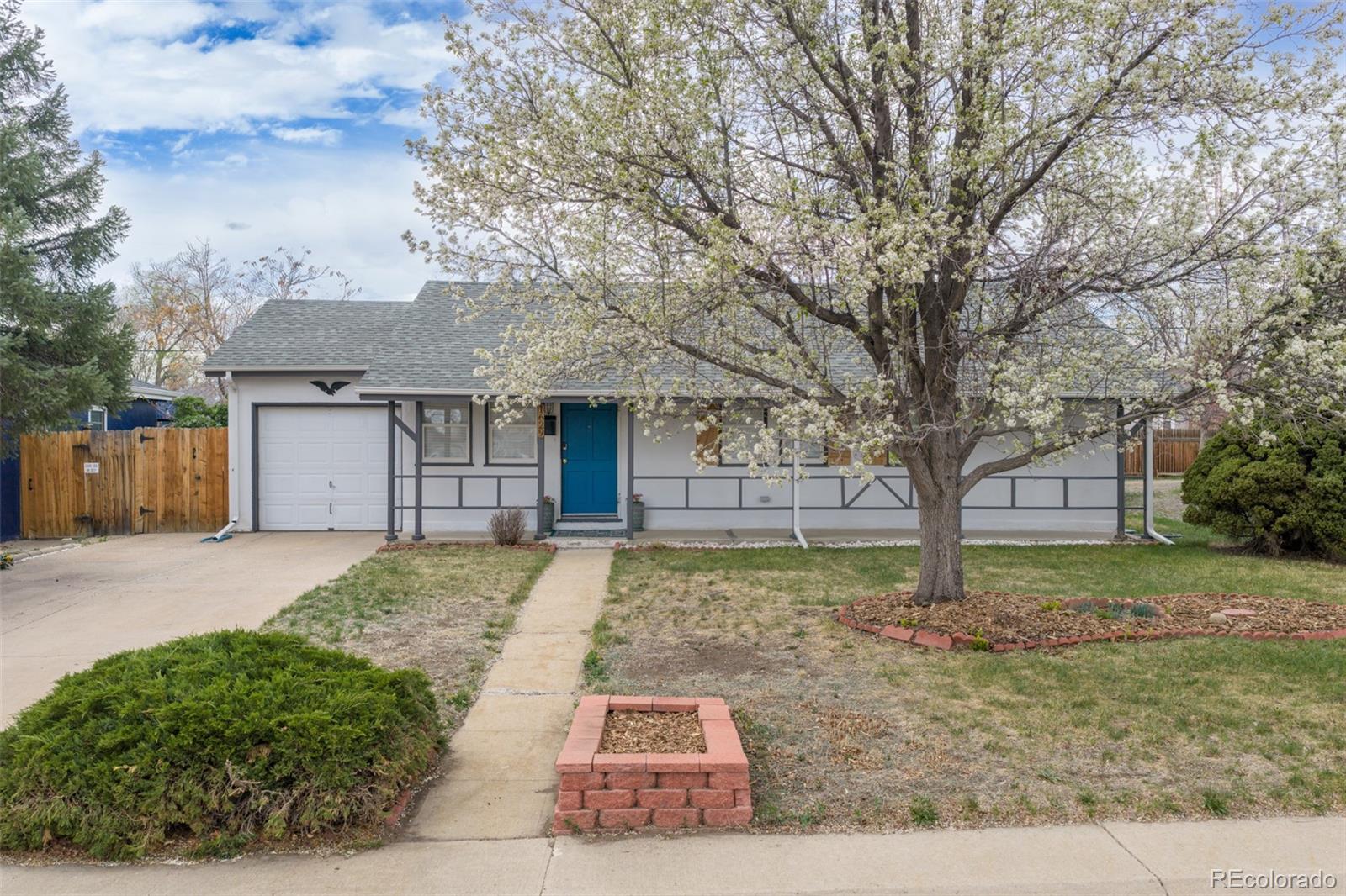 MLS Image #40 for 1629 s mabry way,denver, Colorado