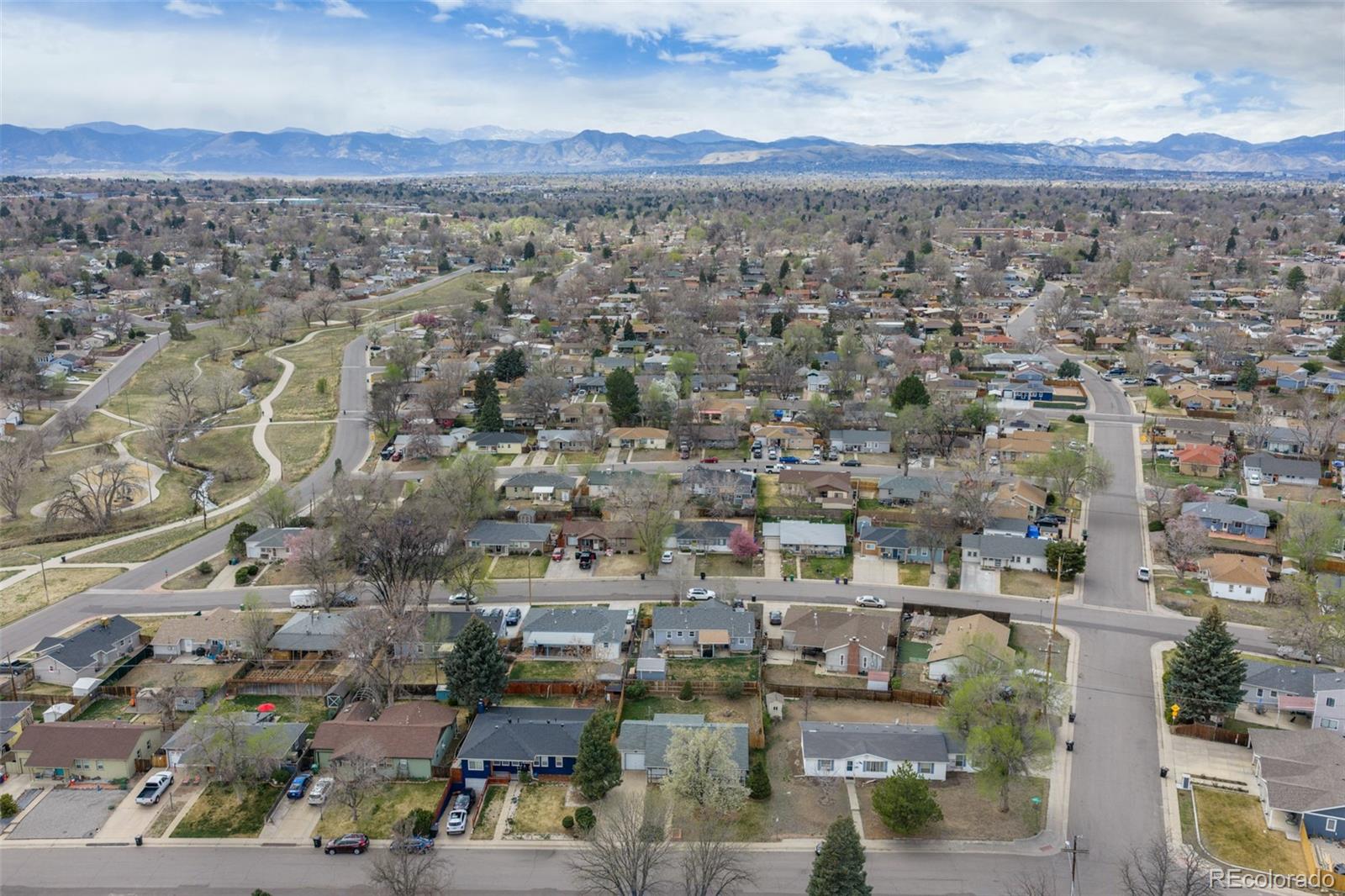 MLS Image #47 for 1629 s mabry way,denver, Colorado