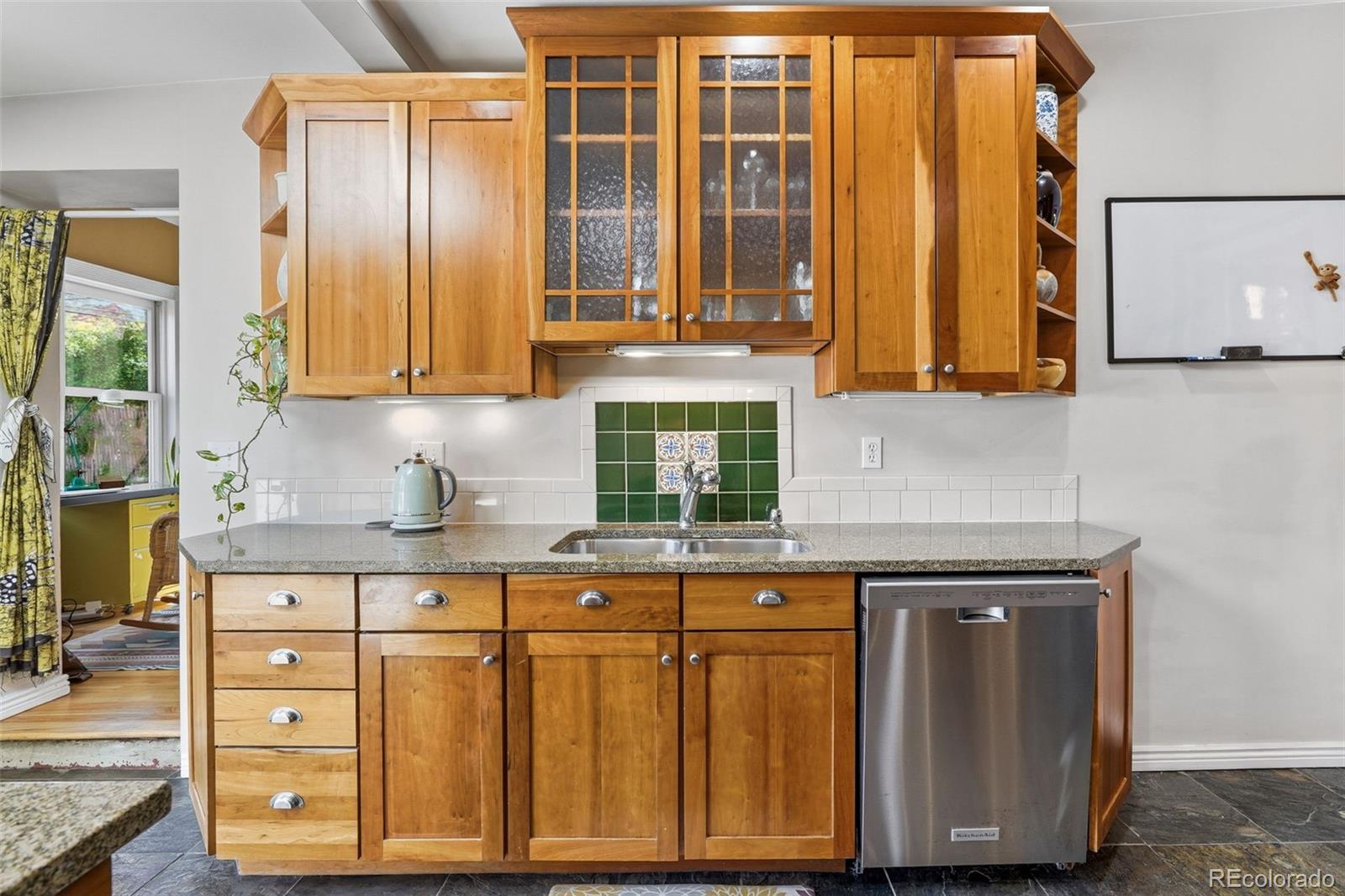 MLS Image #14 for 1624  vine street,denver, Colorado