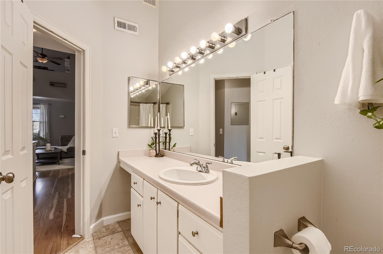 MLS Image #12 for 2850 w centennial drive d,littleton, Colorado