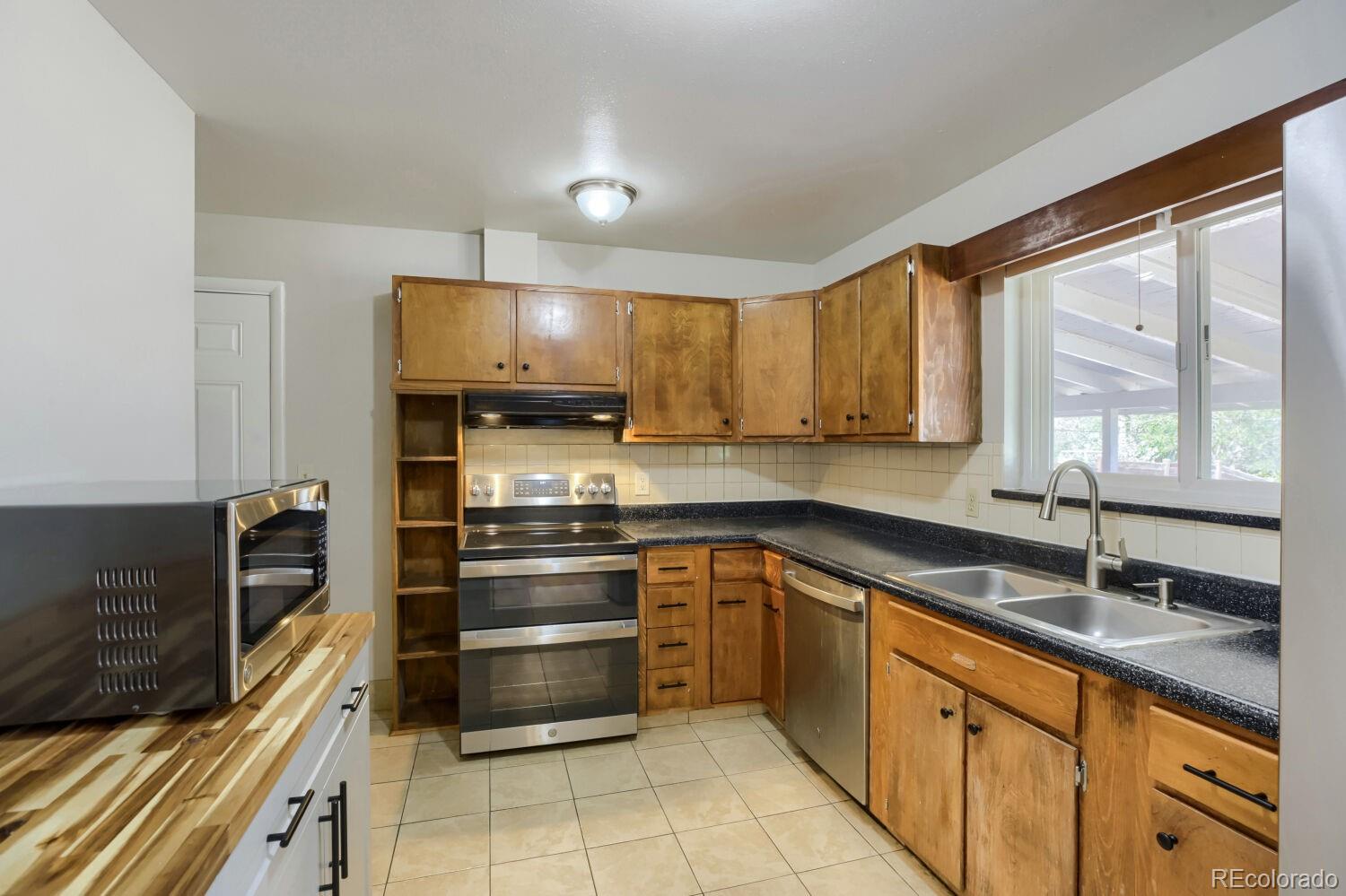 MLS Image #13 for 2522  17th ave ct,greeley, Colorado