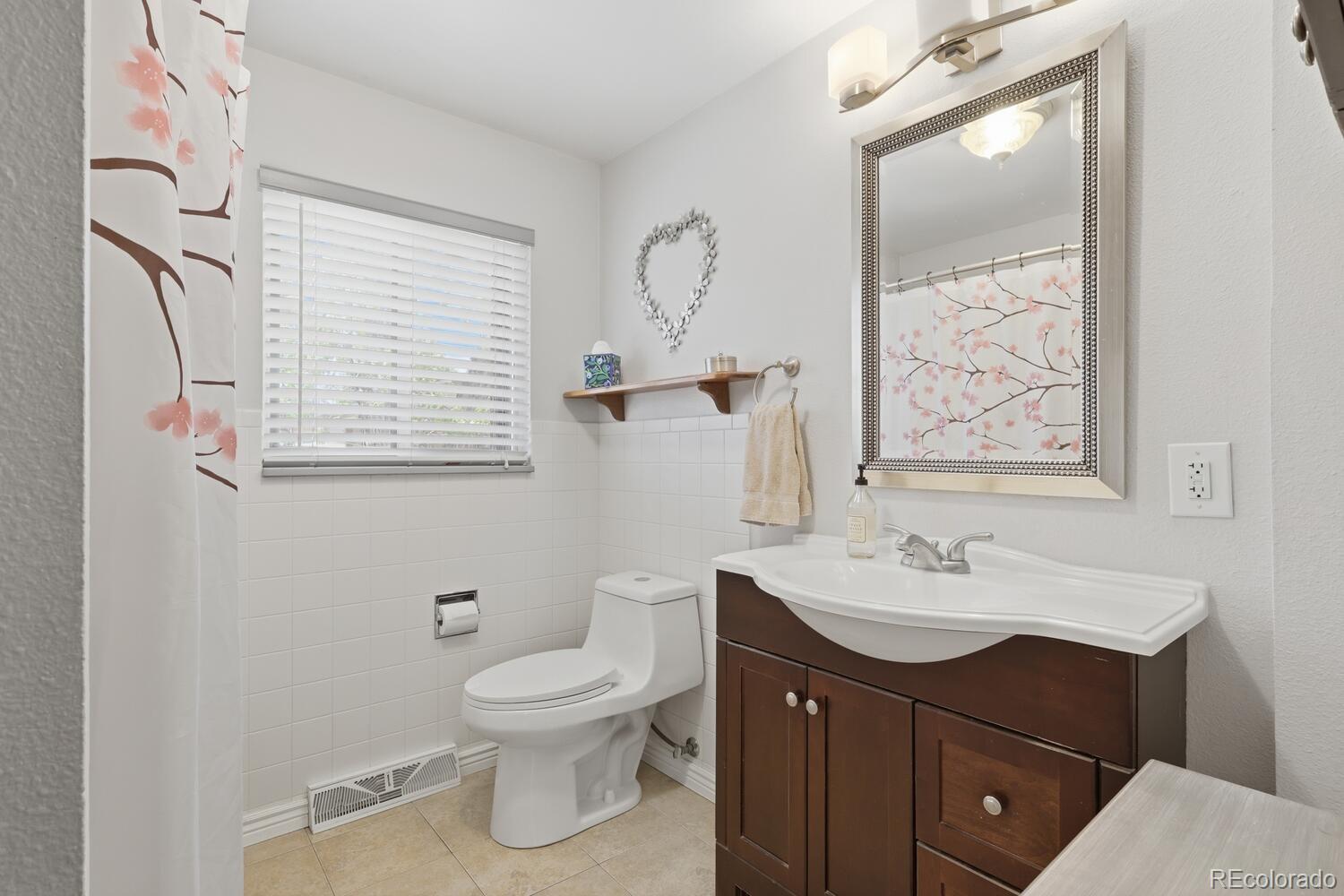 MLS Image #26 for 1565 s otis street,lakewood, Colorado