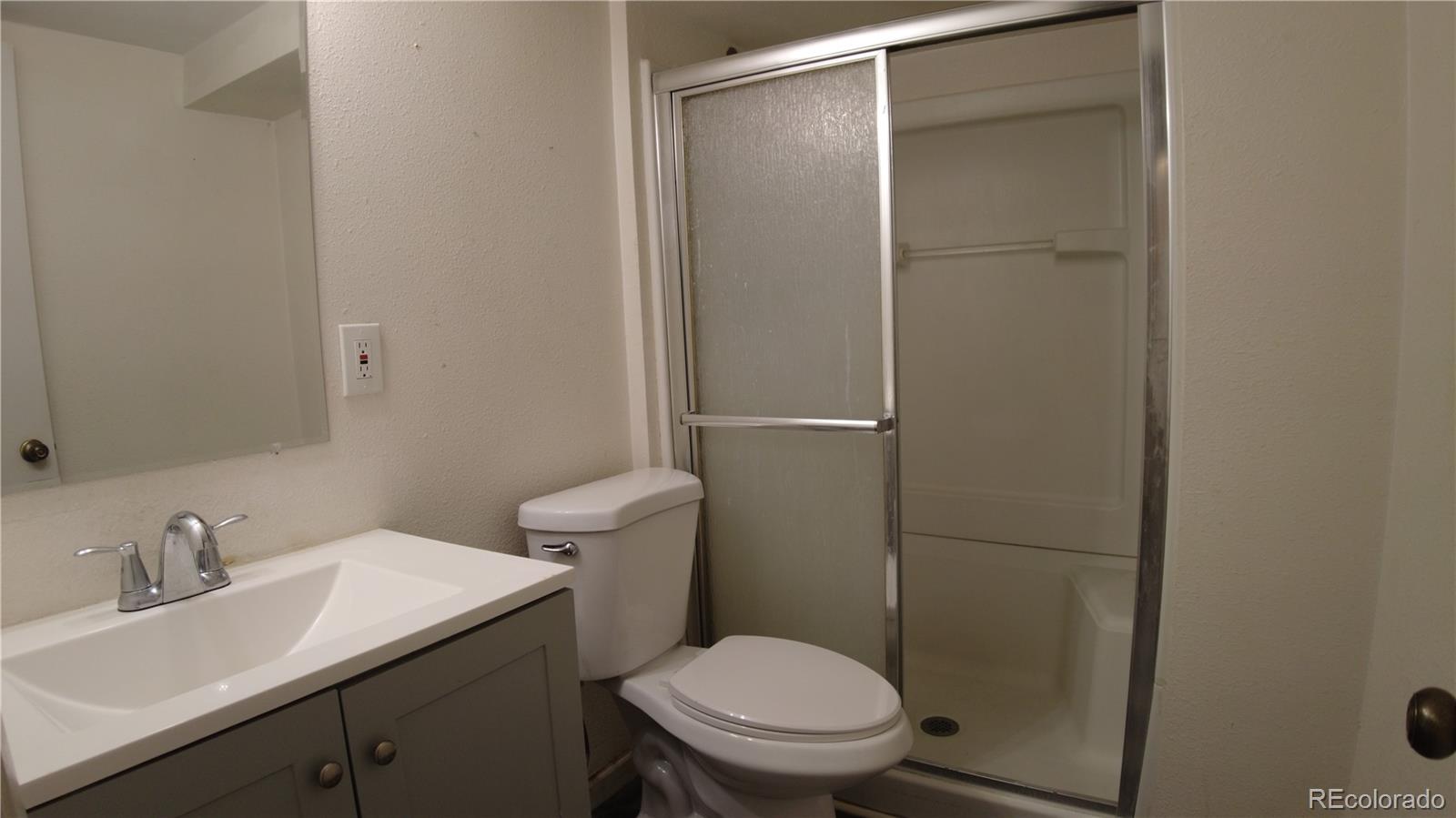 MLS Image #10 for 15130 e hampden circle ,aurora, Colorado