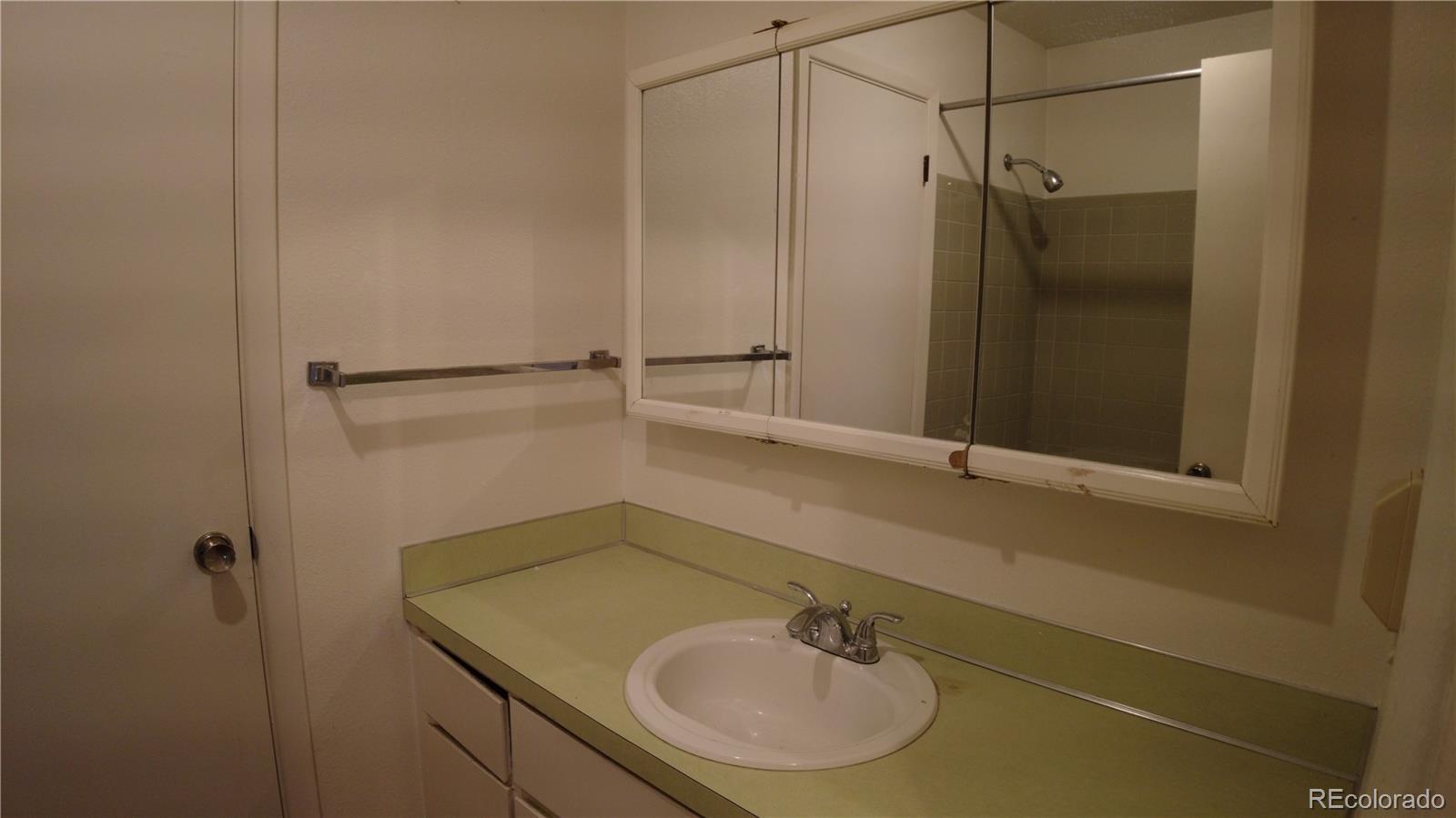 MLS Image #13 for 15130 e hampden circle ,aurora, Colorado
