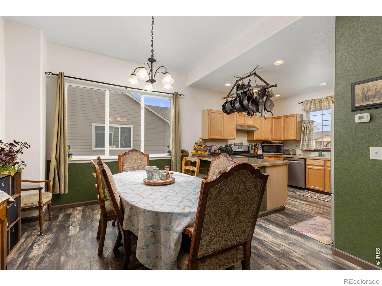 MLS Image #8 for 324 e 29th street,greeley, Colorado