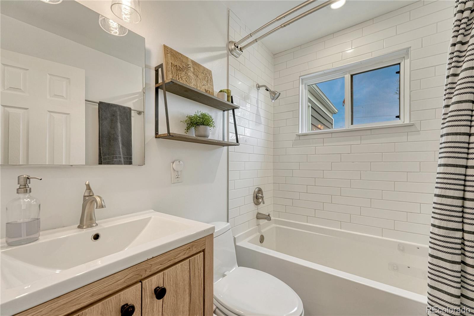 MLS Image #14 for 5195  osceola street,denver, Colorado