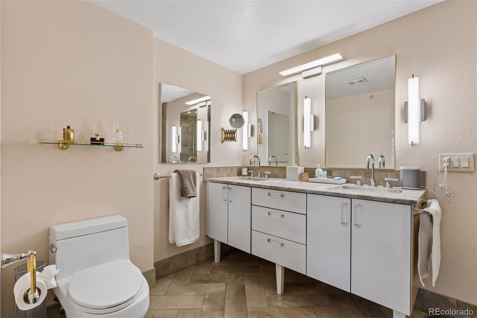 MLS Image #17 for 111 s monroe street b102,denver, Colorado