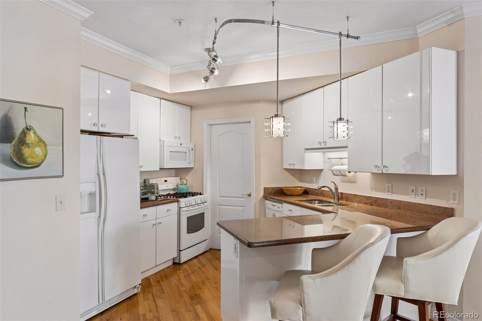MLS Image #5 for 111 s monroe street b102,denver, Colorado