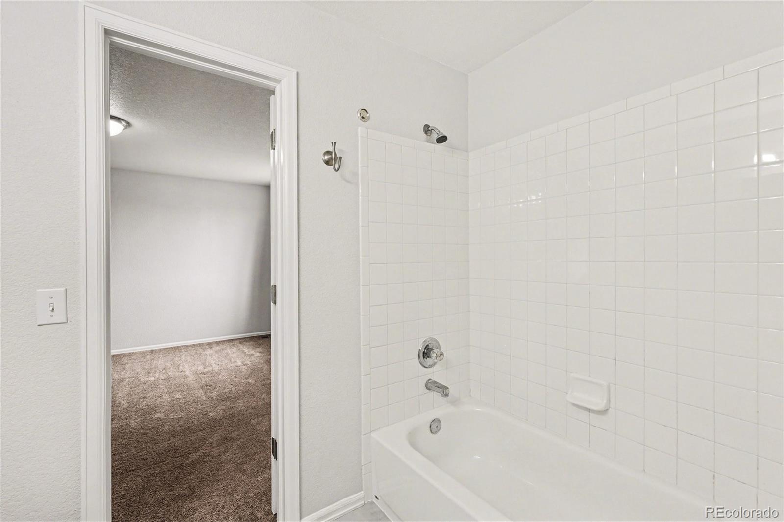 MLS Image #17 for 9737  eagle creek parkway,commerce city, Colorado