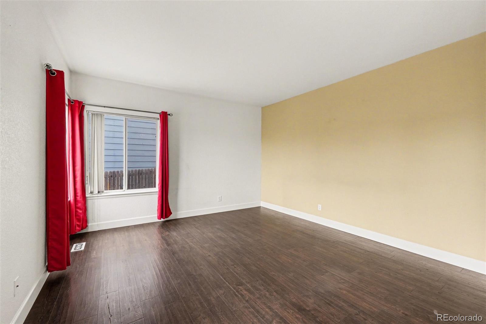 MLS Image #8 for 9737  eagle creek parkway,commerce city, Colorado