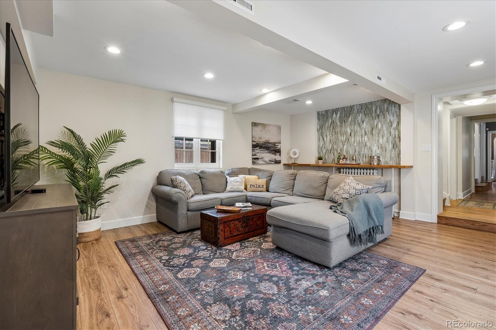 MLS Image #17 for 1745  monaco parkway,denver, Colorado