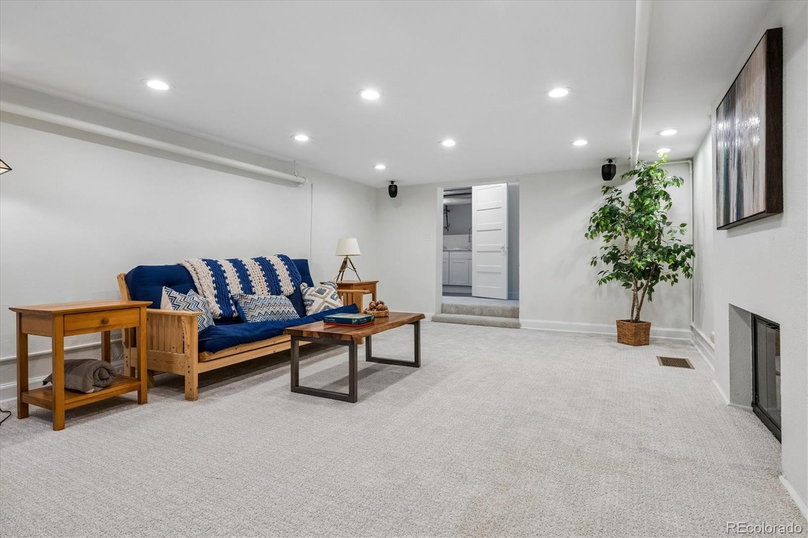 MLS Image #30 for 1745  monaco parkway,denver, Colorado