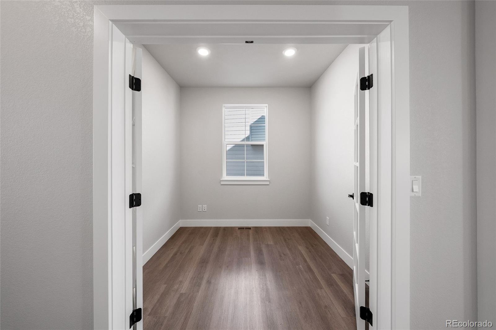 MLS Image #11 for 8652  whiteclover street,littleton, Colorado