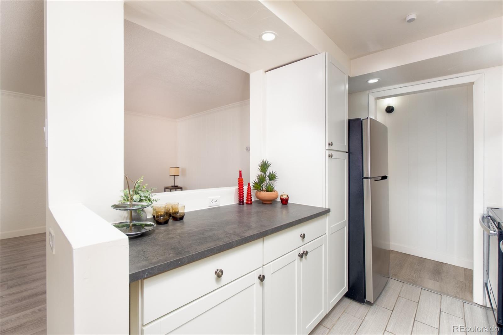 MLS Image #10 for 10115 w 25th avenue 16,lakewood, Colorado