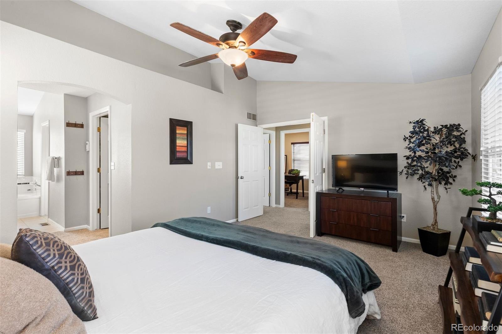 MLS Image #22 for 64 s rosemary street,denver, Colorado