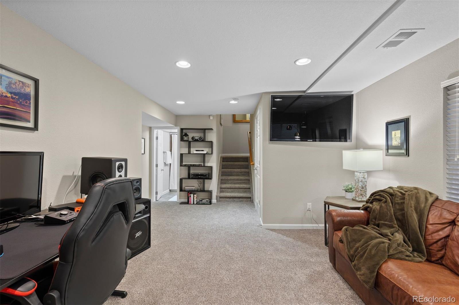 MLS Image #27 for 64 s rosemary street,denver, Colorado