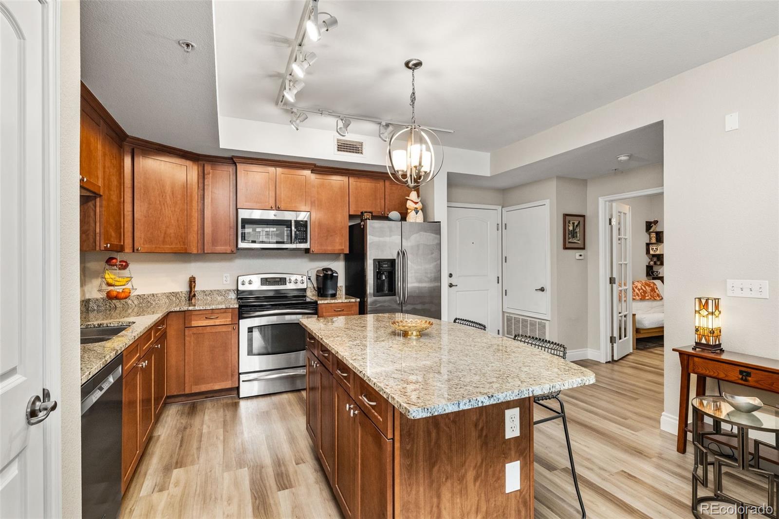 MLS Image #17 for 640  11th street 203,golden, Colorado