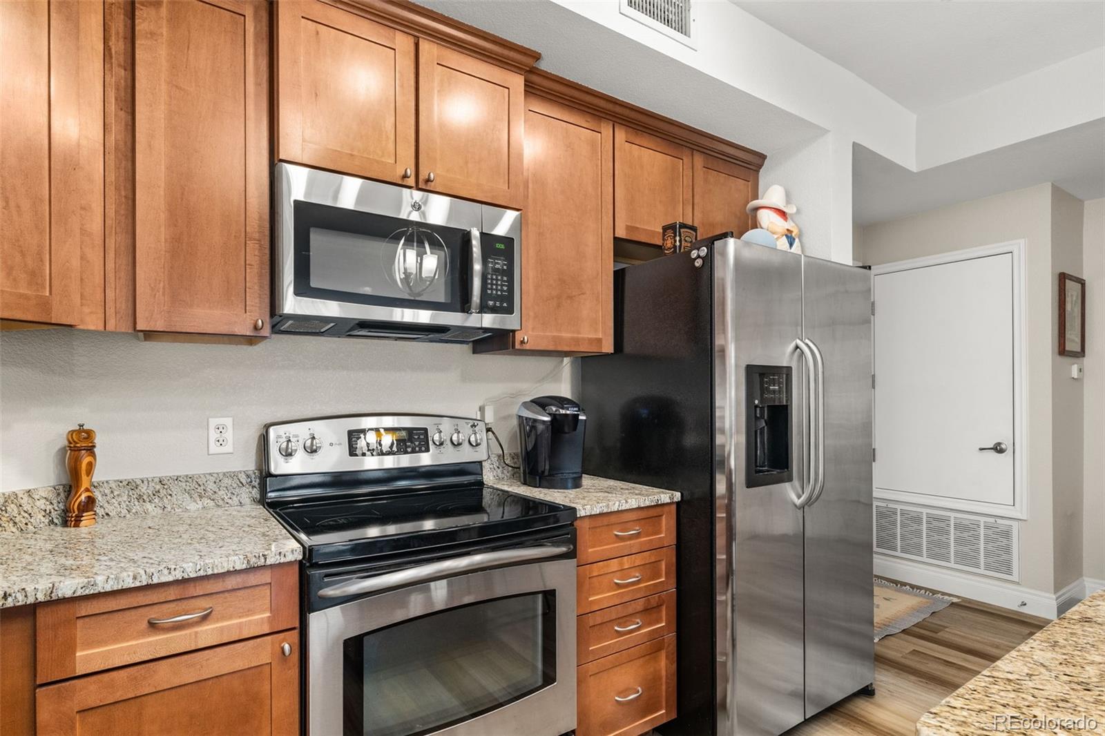 MLS Image #20 for 640  11th street 203,golden, Colorado