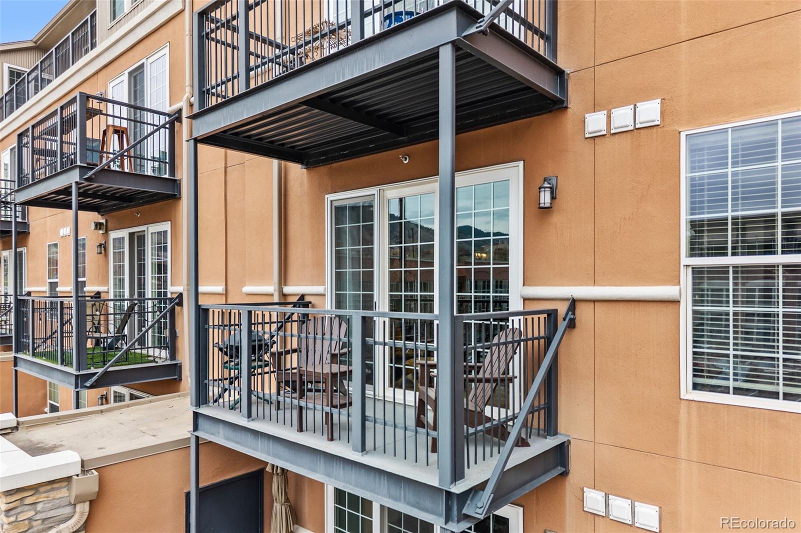 MLS Image #3 for 640  11th street 203,golden, Colorado
