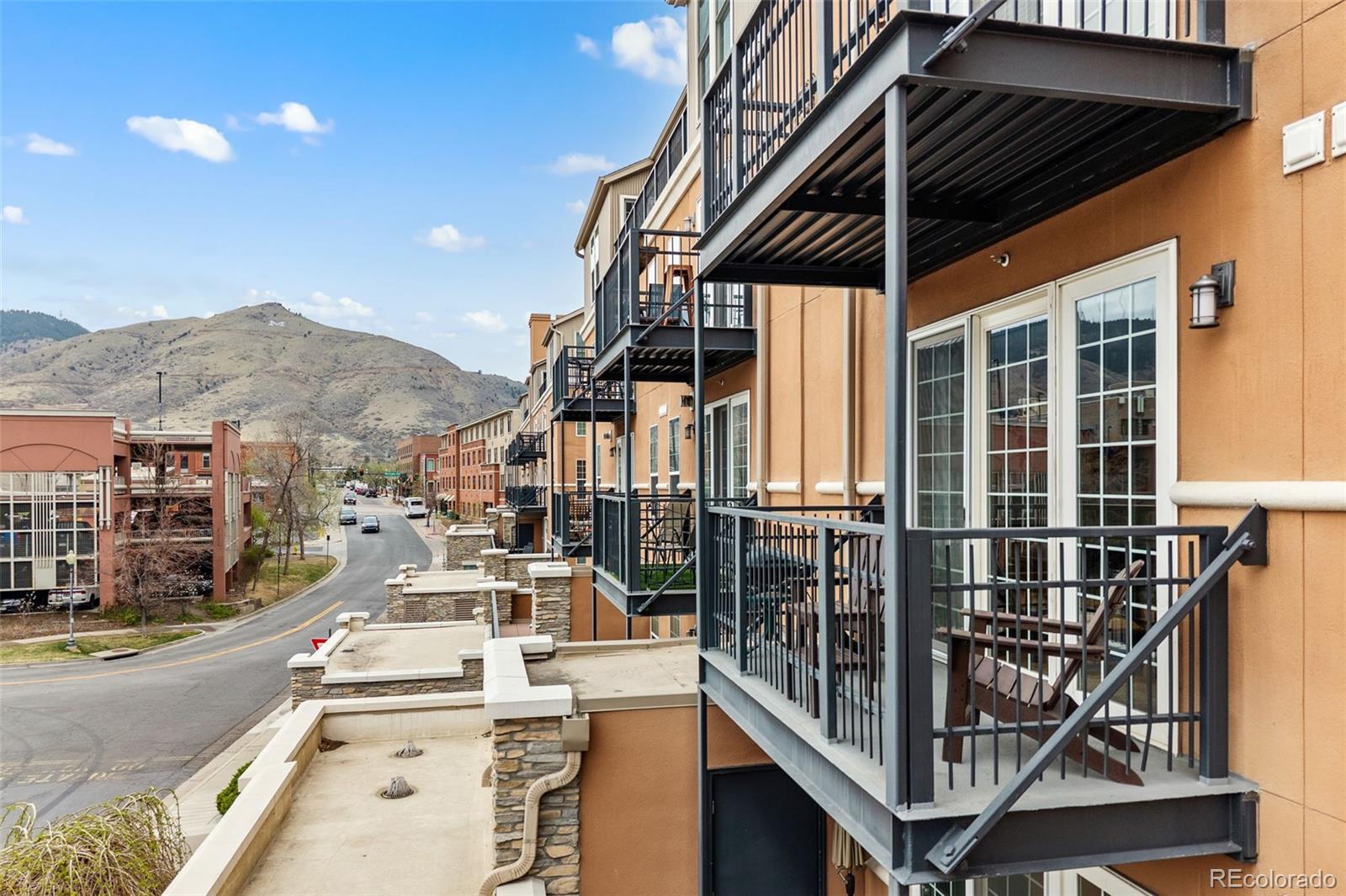 MLS Image #4 for 640  11th street 203,golden, Colorado