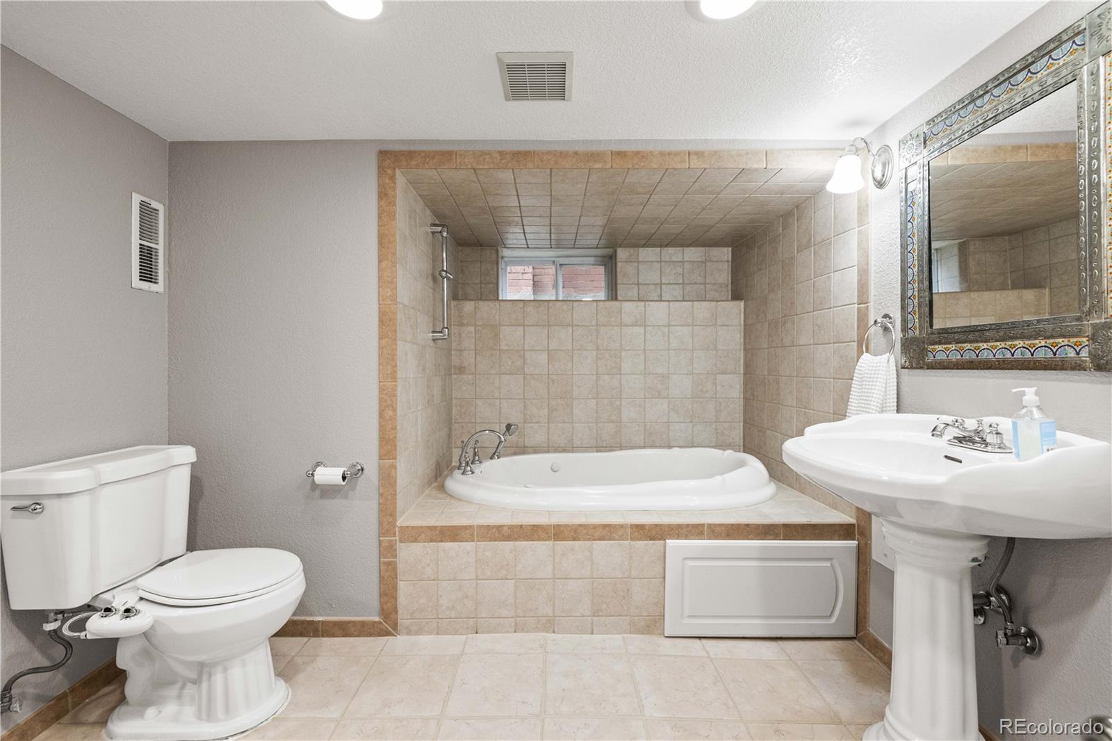 MLS Image #27 for 3416 e 16th avenue,denver, Colorado