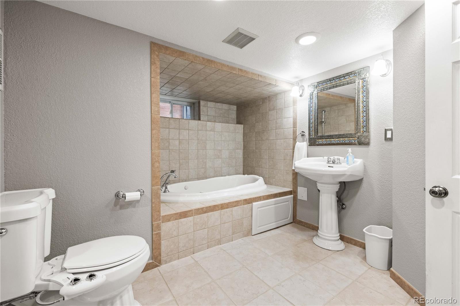 MLS Image #28 for 3416 e 16th avenue,denver, Colorado