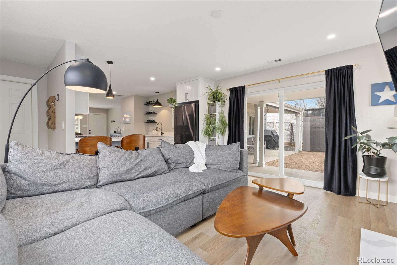 MLS Image #13 for 5231 e dartmouth avenue,denver, Colorado