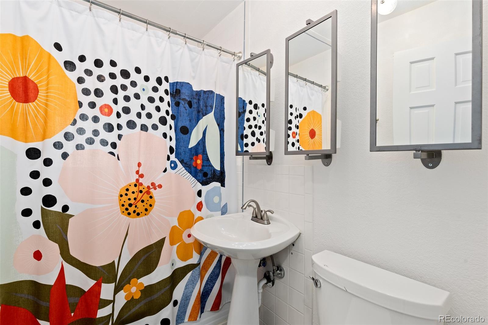 MLS Image #24 for 5231 e dartmouth avenue,denver, Colorado