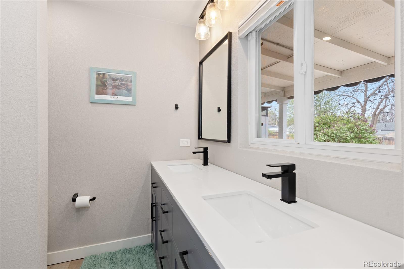 MLS Image #28 for 5231 e dartmouth avenue,denver, Colorado