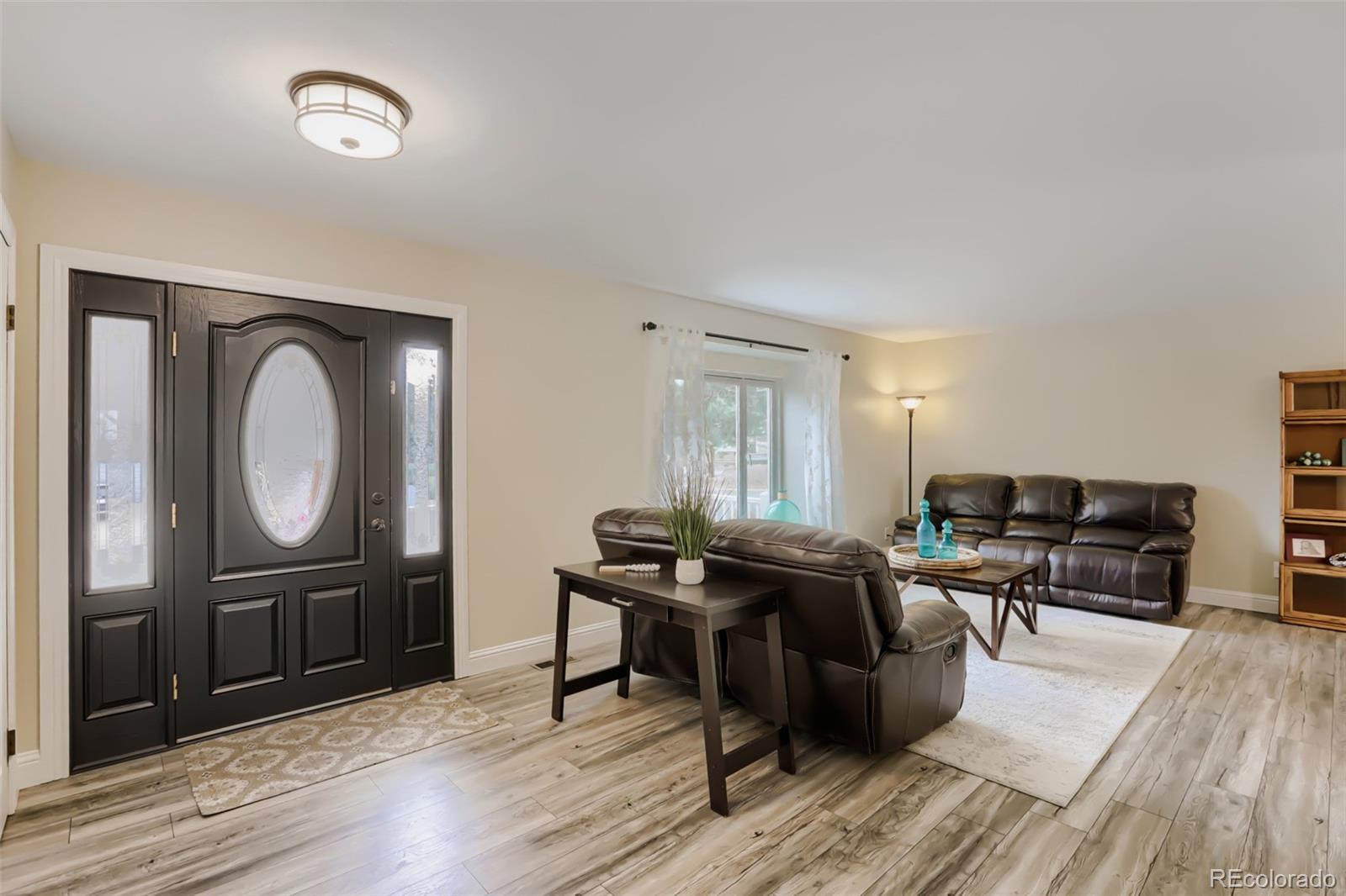 MLS Image #5 for 10021  moore street,broomfield, Colorado