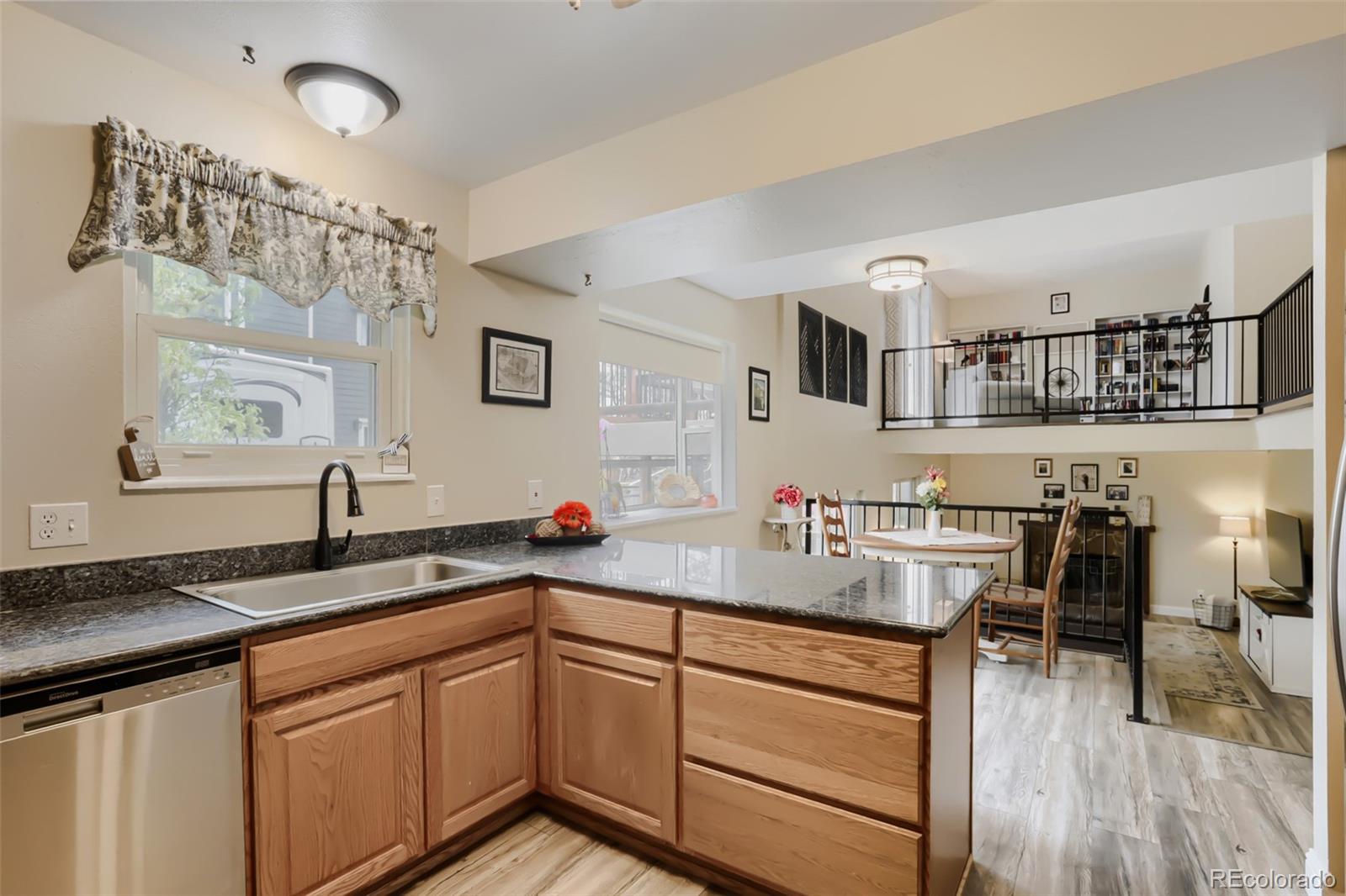 MLS Image #9 for 10021  moore street,broomfield, Colorado