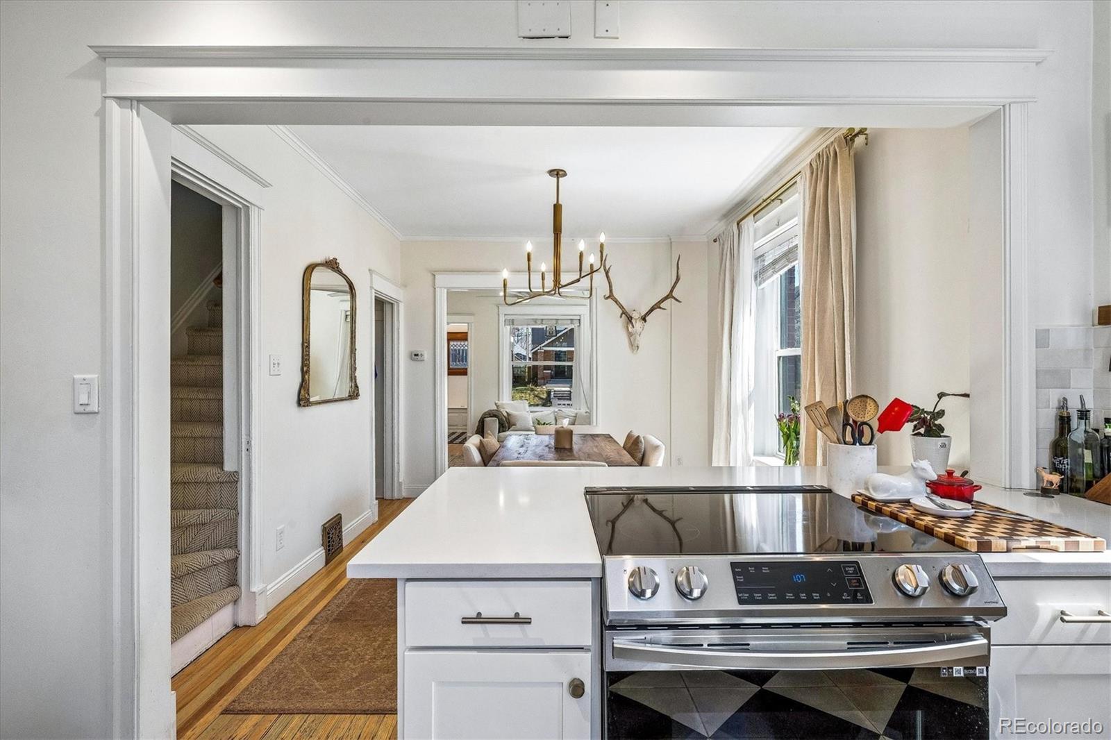 MLS Image #14 for 335 s emerson street,denver, Colorado