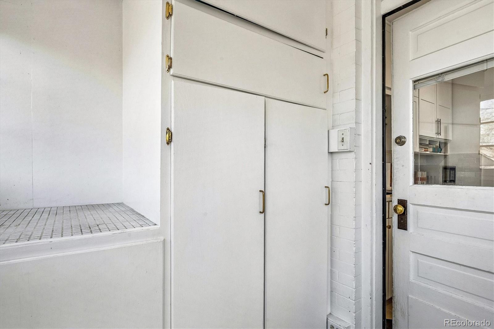 MLS Image #24 for 335 s emerson street,denver, Colorado