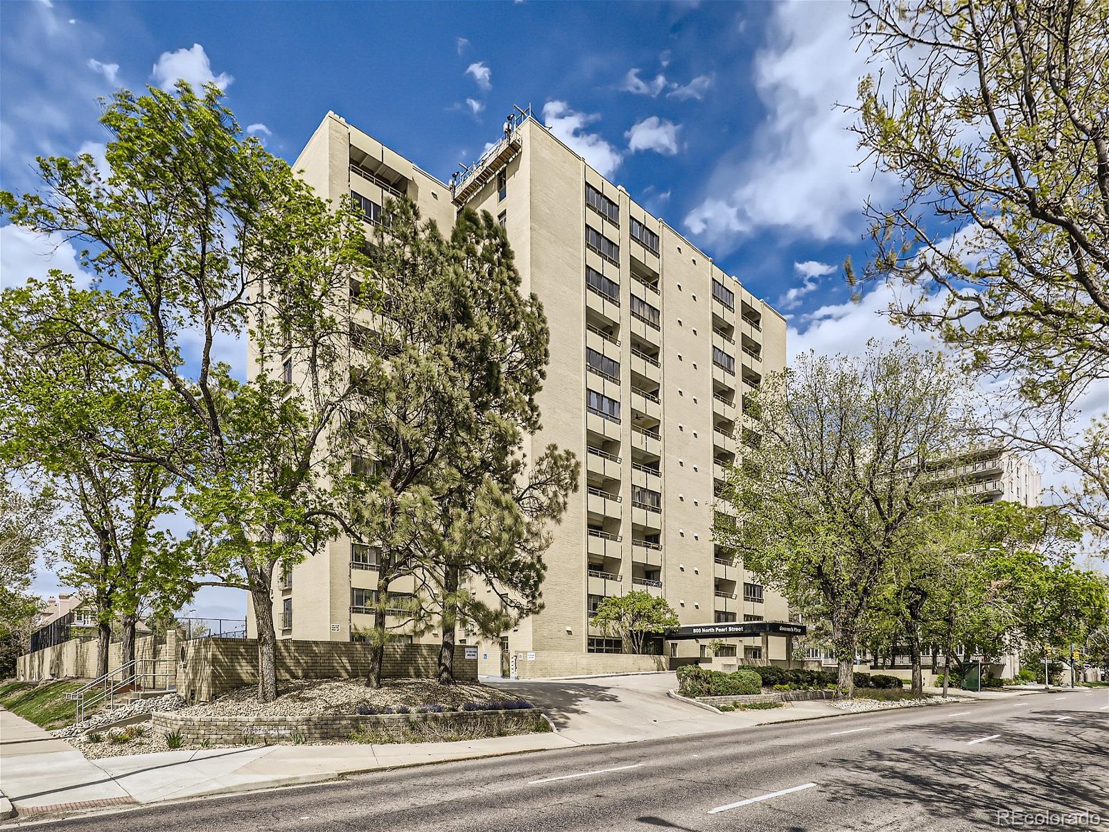 MLS Image #1 for 800  pearl street 204,denver, Colorado