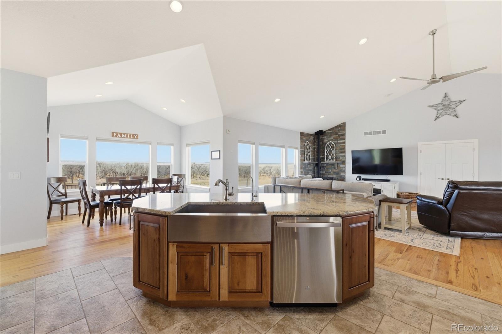 MLS Image #13 for 65206 e mexico place,byers, Colorado